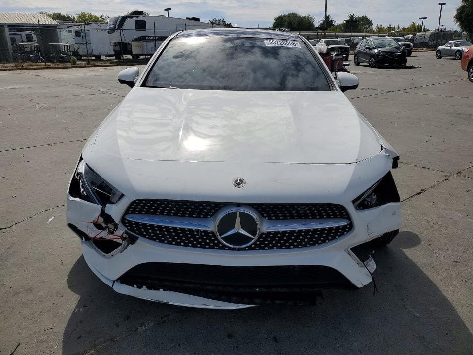 2022 MERCEDES-BENZ CLA 250 5