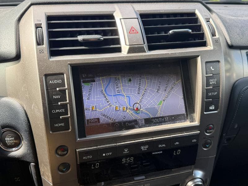 2017 LEXUS GX 460 460 10