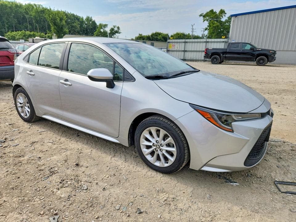 2021 TOYOTA COROLLA LE 4