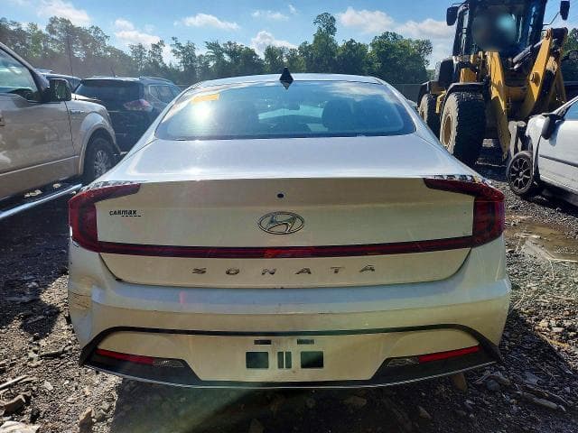 2021 HYUNDAI SONATA SE 6