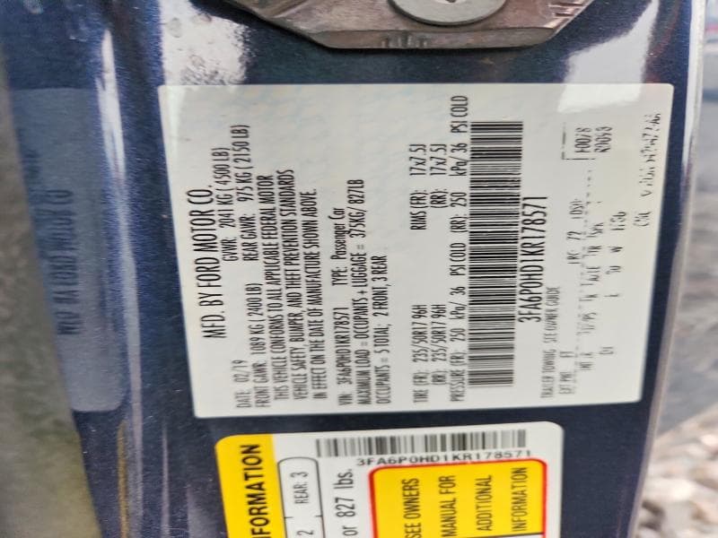 2019 FORD FUSION SE 13