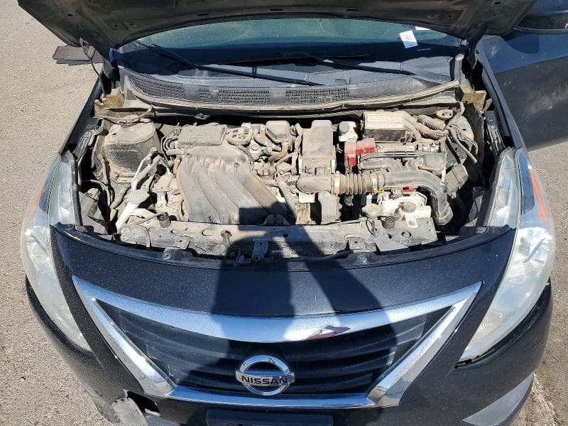 2019 NISSAN VERSA SV 11