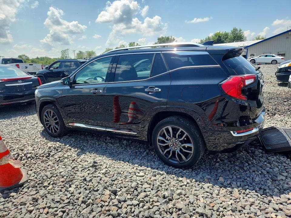 2024 GMC TERRAIN DENALI 2