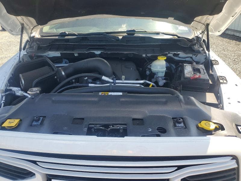 2017 RAM 1500 SPORT 11