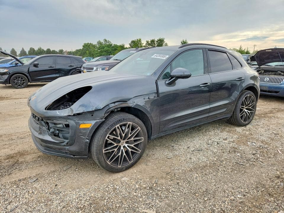 2023 PORSCHE MACAN BASE - 1
