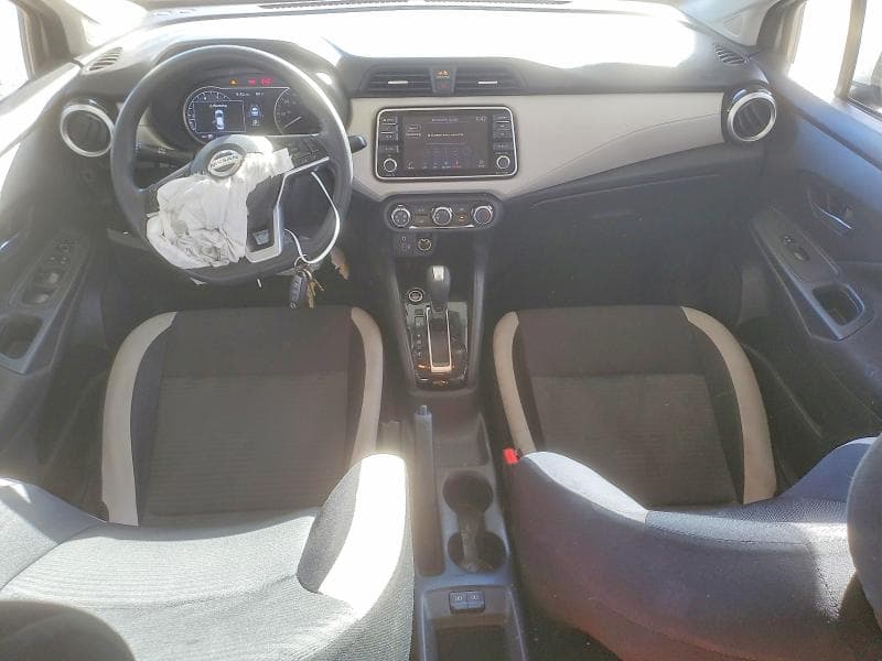 2021 NISSAN VERSA SV 8