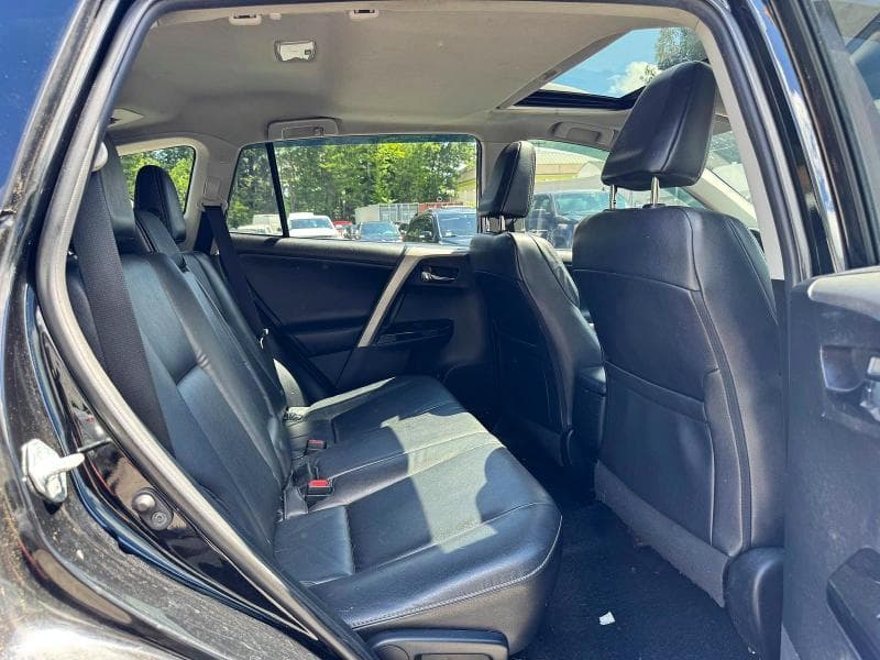 2018 TOYOTA RAV4 LIMITED 11