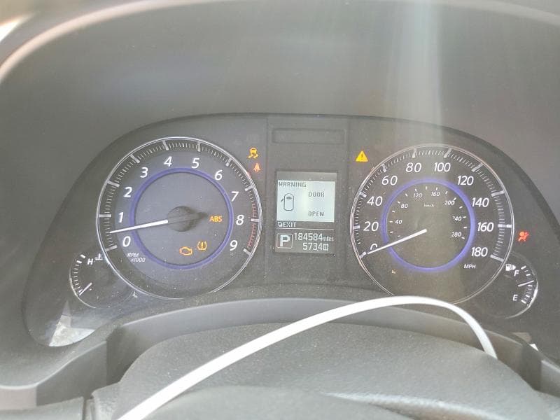 2017 INFINITI QX70 BASE 9