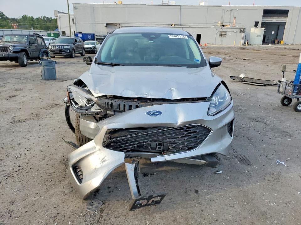 2021 FORD ESCAPE SE 5