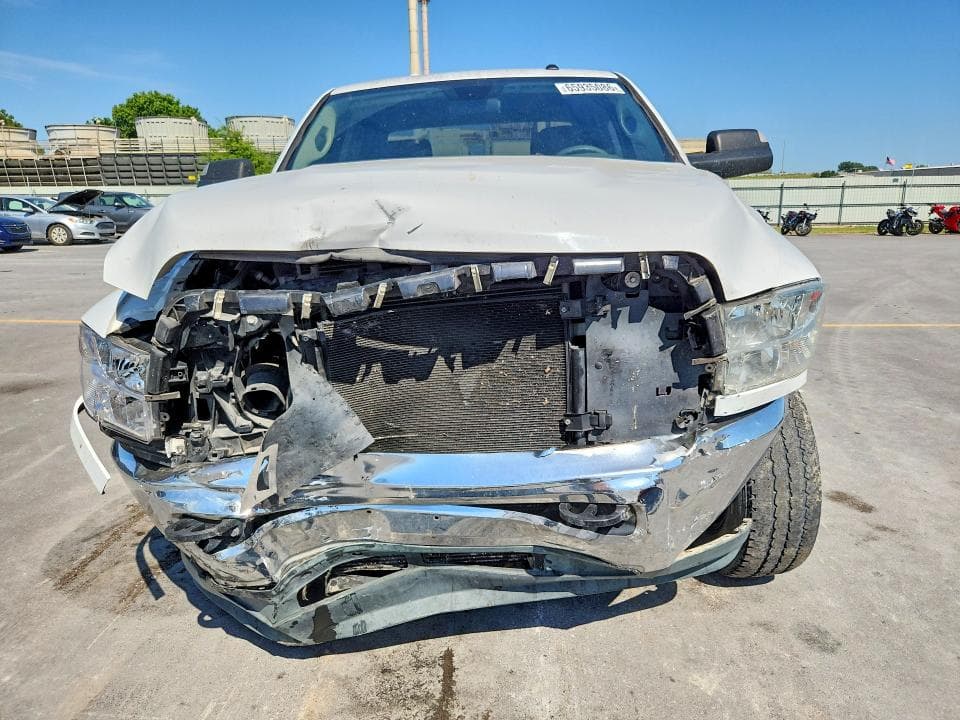 2018 RAM 2500 ST 5
