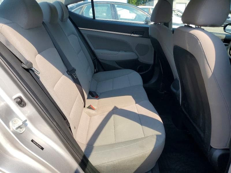 2020 HYUNDAI ELANTRA SEL 10