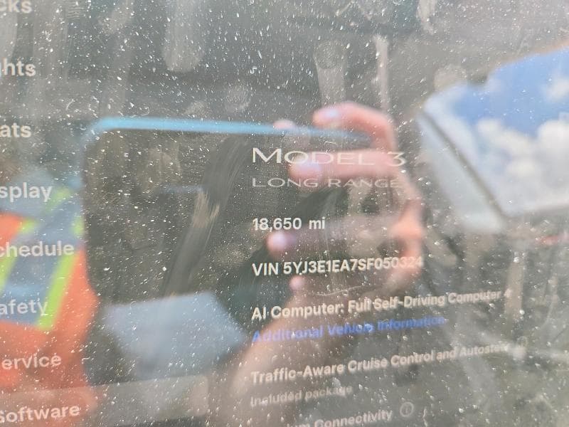 2025 TESLA MODEL 3 9