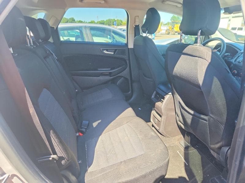 2017 FORD EDGE SE 11