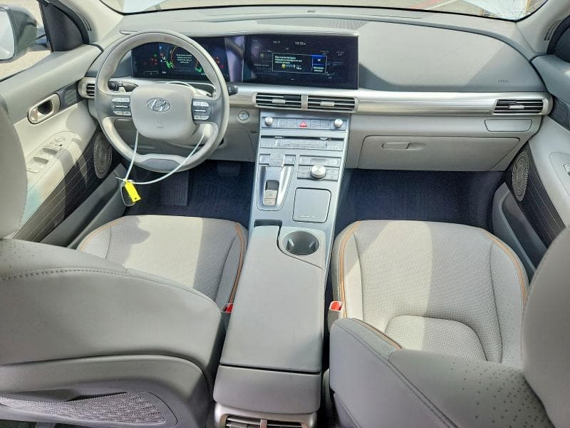 2020 HYUNDAI NEXO LIMITED 8
