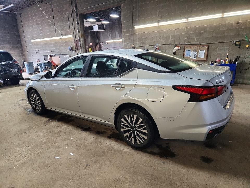 2026 NISSAN ALTIMA SV 2