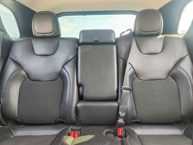 2021 JEEP CHEROKEE LATITUDE PLUS 10