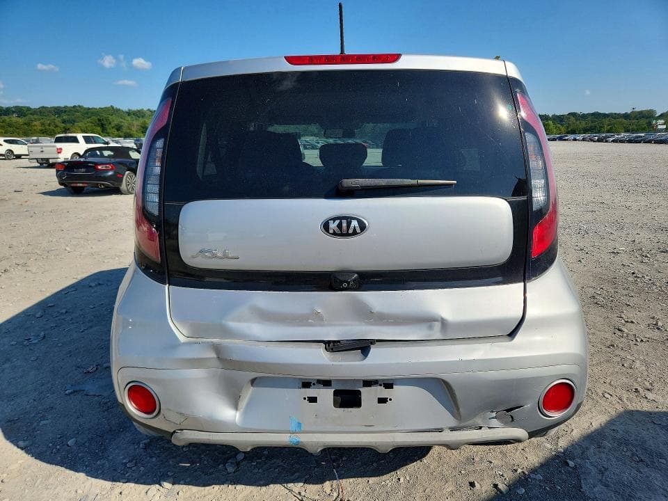 2019 KIA SOUL + 6