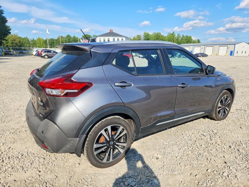 2020 NISSAN KICKS SR 3