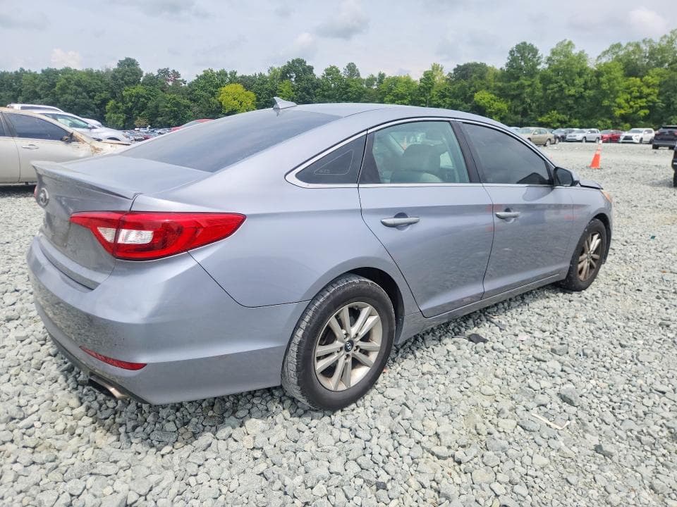 2017 HYUNDAI SONATA SE 3