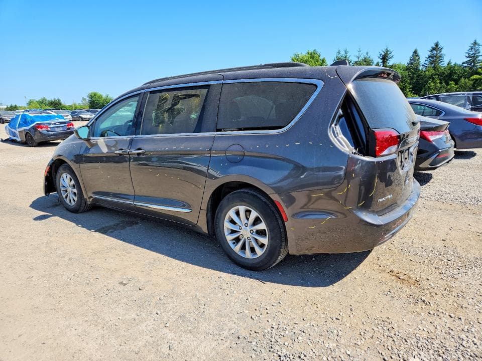 2017 CHRYSLER PACIFICA TOURING L 2