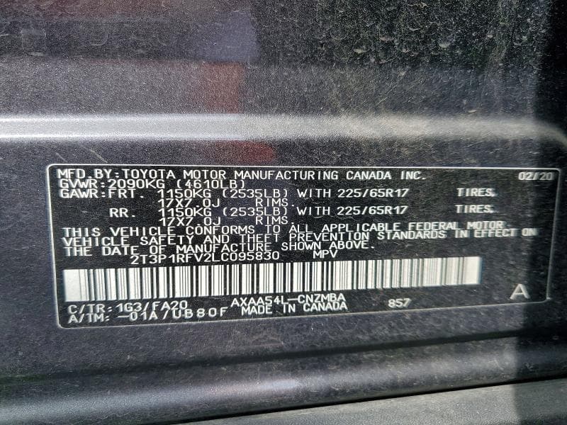 2020 TOYOTA RAV4 XLE 13