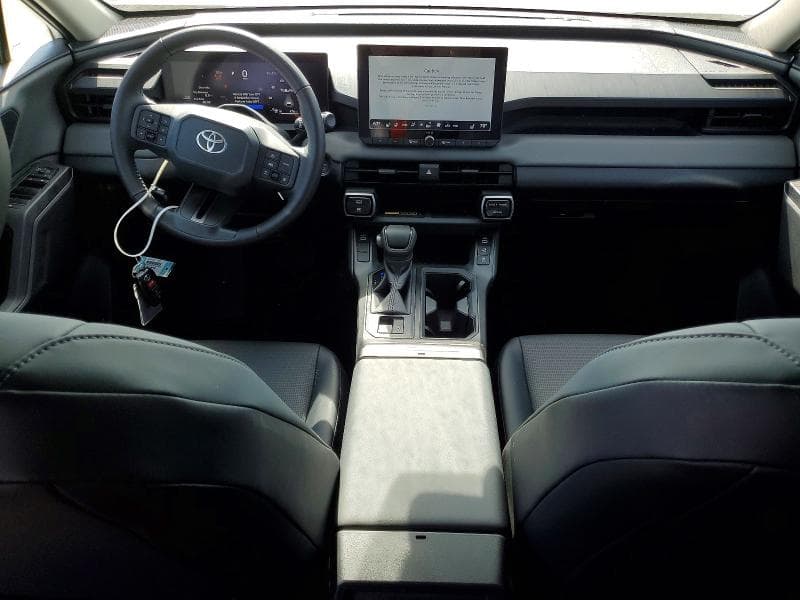 2026 TOYOTA RAV4 XLE PREMIUM 8
