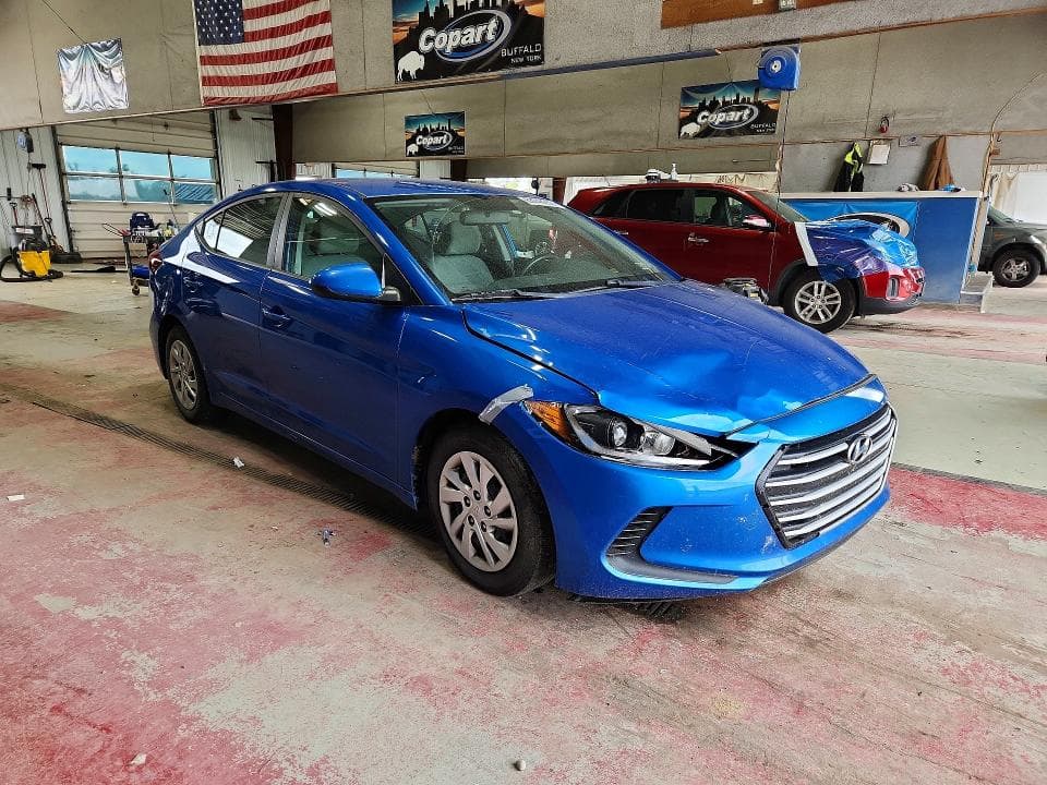2017 HYUNDAI ELANTRA SE 4
