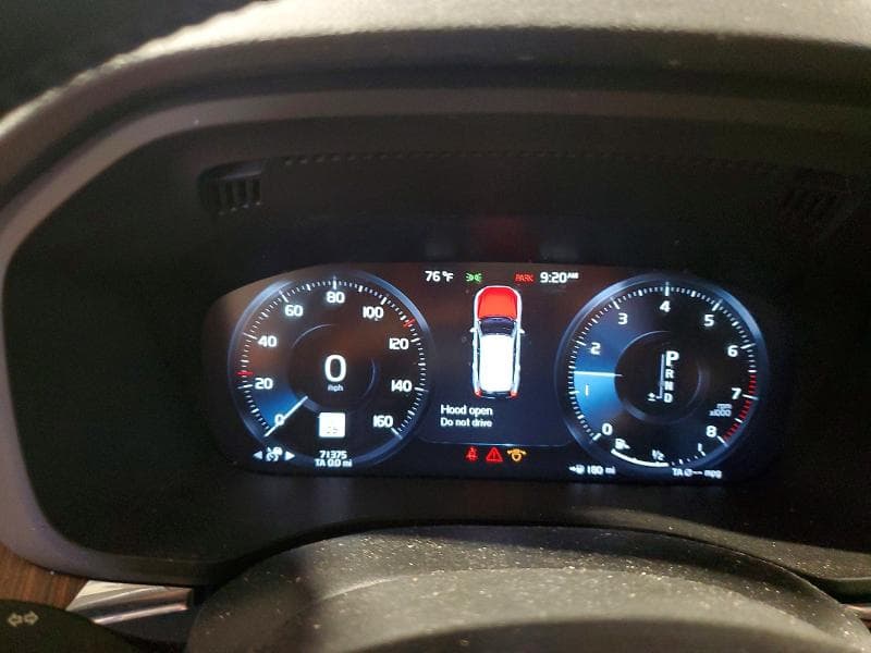 2021 VOLVO XC60 T5 MOMENTUM 9