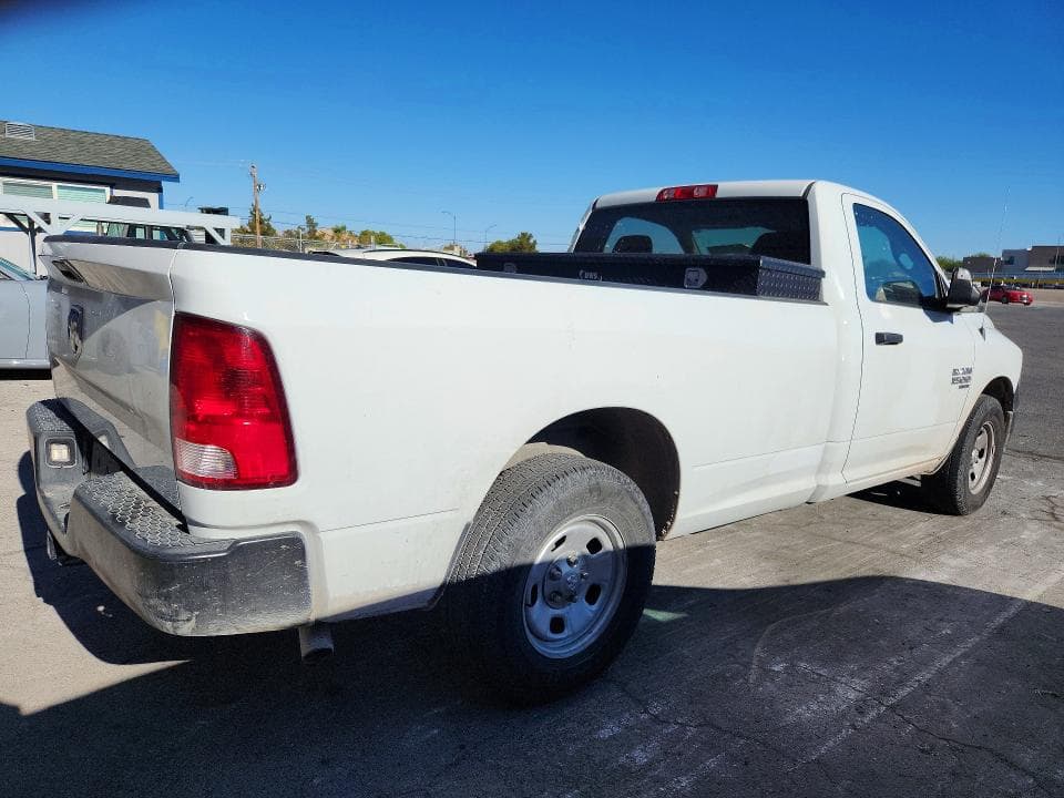 2022 RAM 1500 CLASSIC TRADESMAN 3