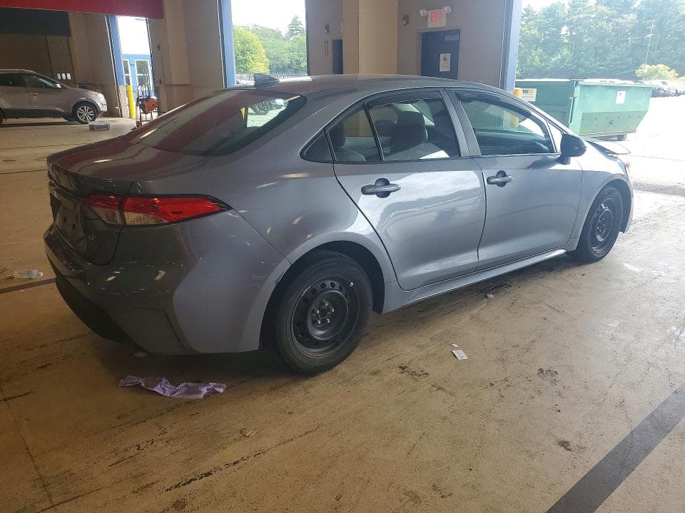 2024 TOYOTA COROLLA LE 3