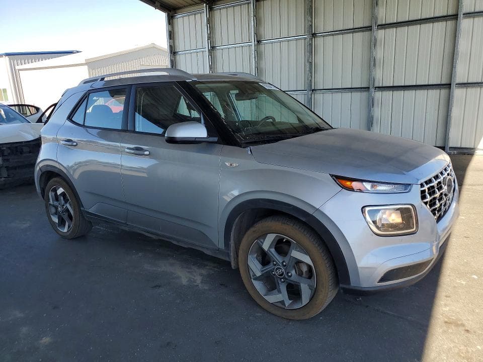 2022 HYUNDAI VENUE SEL 4