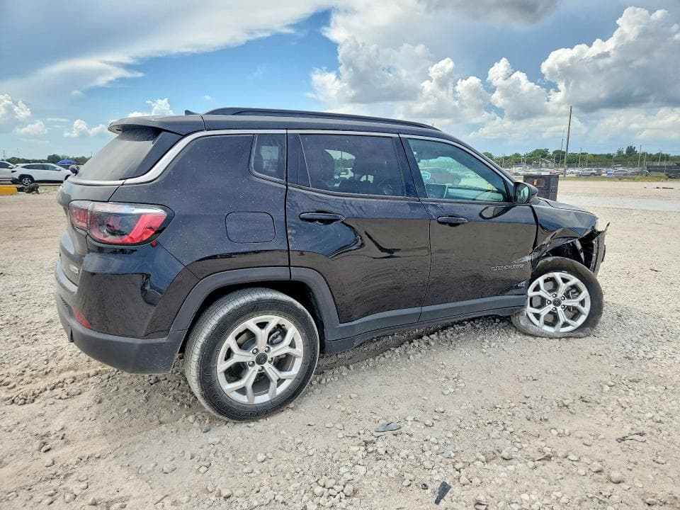 2025 JEEP COMPASS LATITUDE 3