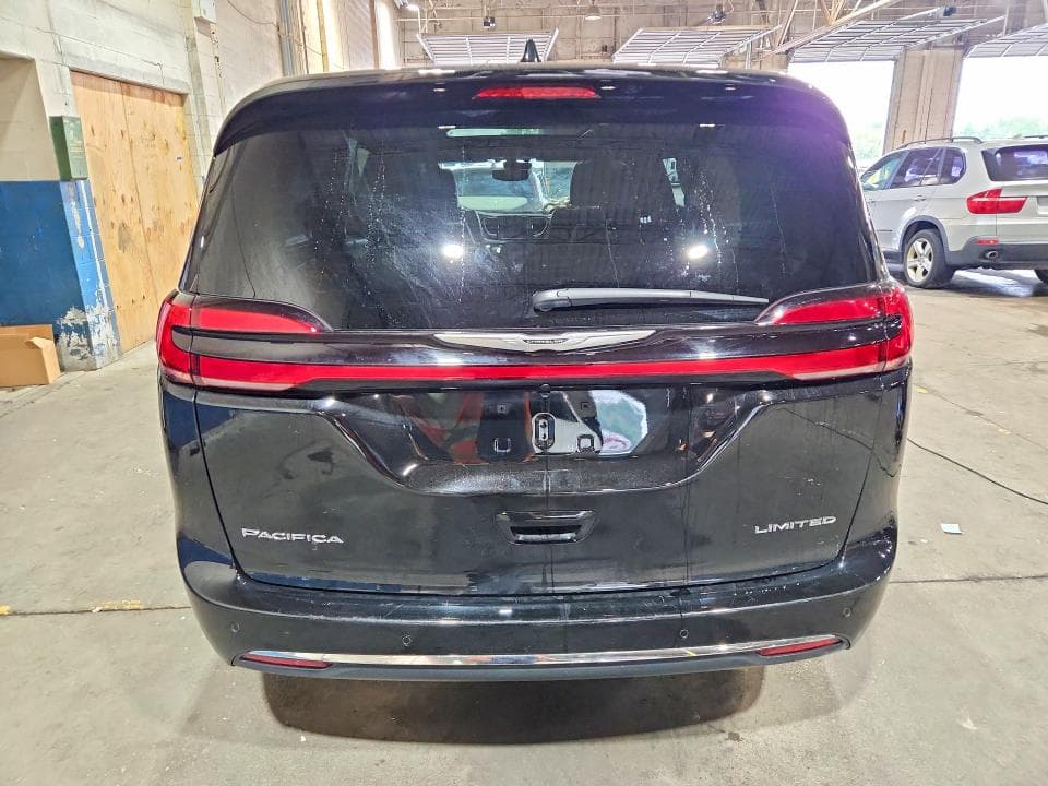 2026 CHRYSLER PACIFICA LIMITED 6
