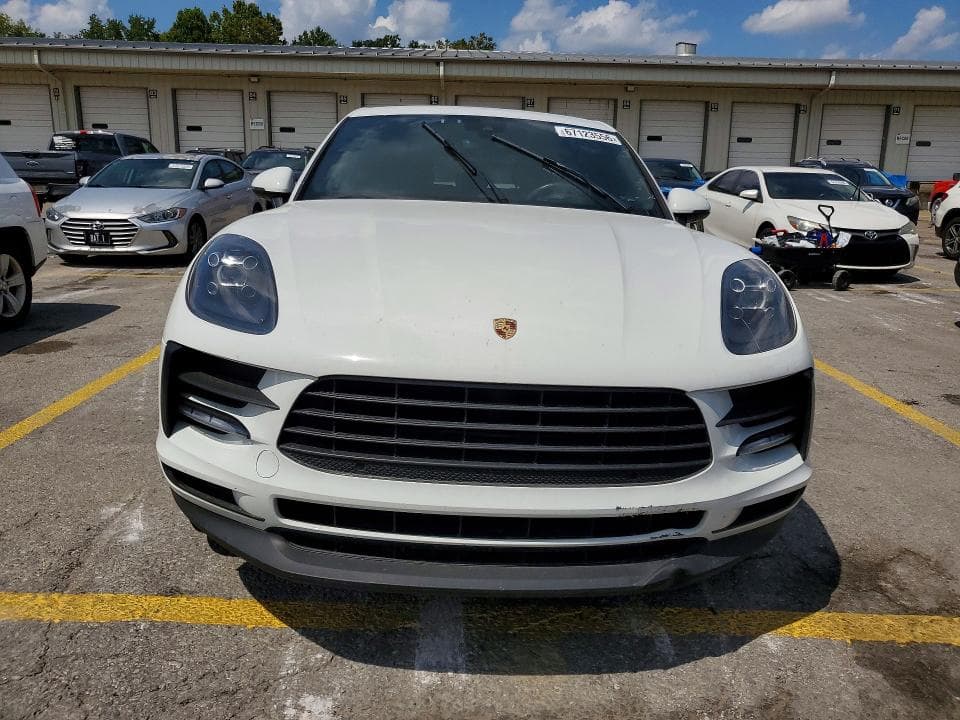 2021 PORSCHE MACAN 5