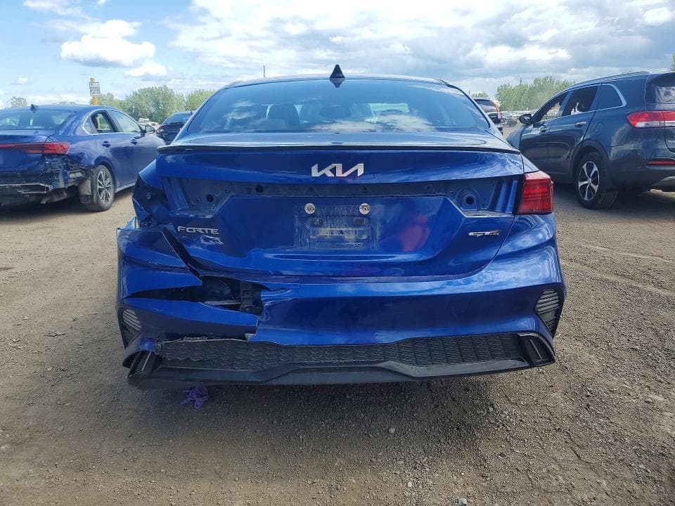 2023 KIA FORTE GT LINE 6