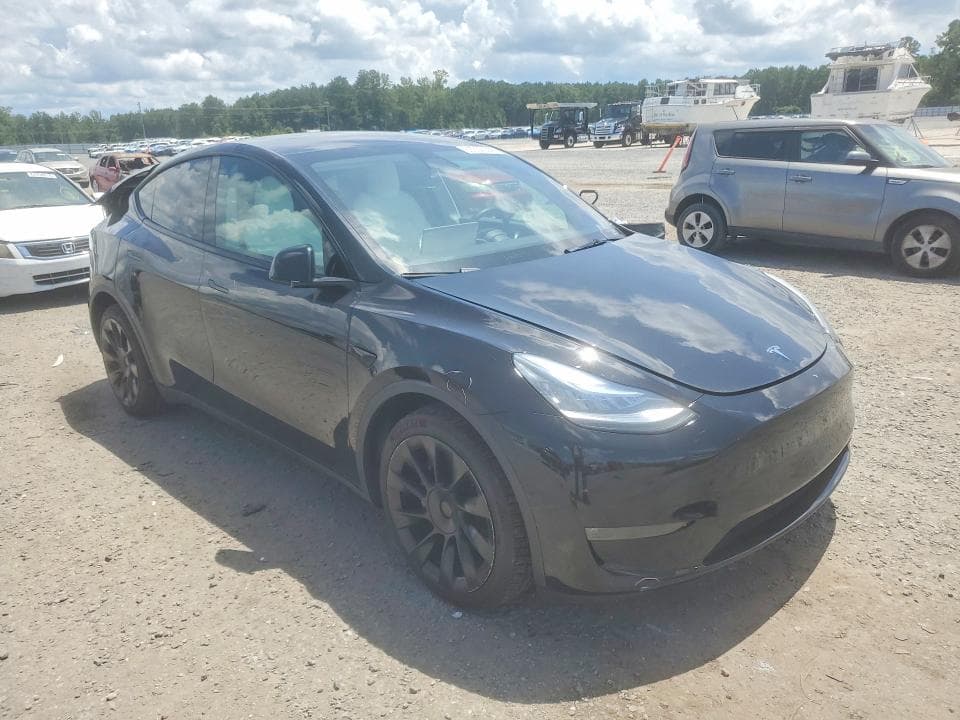2021 TESLA MODEL Y 4
