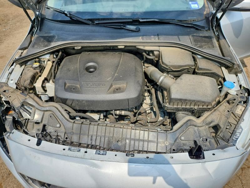 2017 VOLVO S60 PLATINUM 11