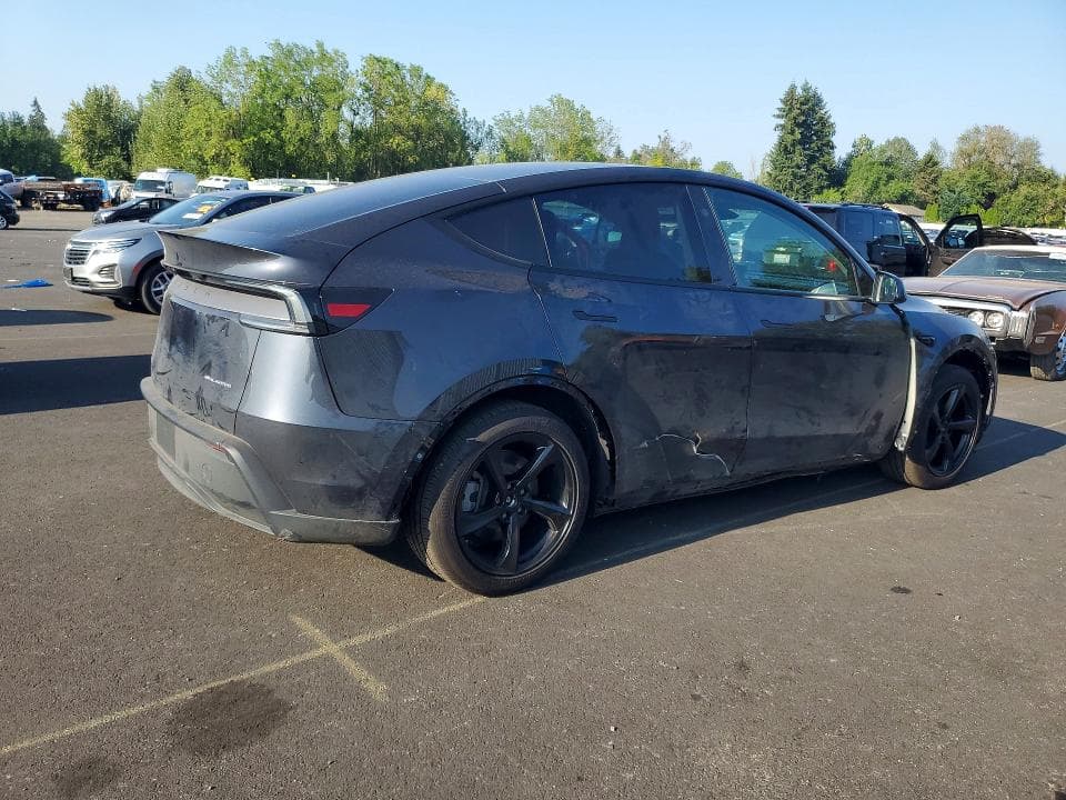 2026 TESLA MODEL Y 3