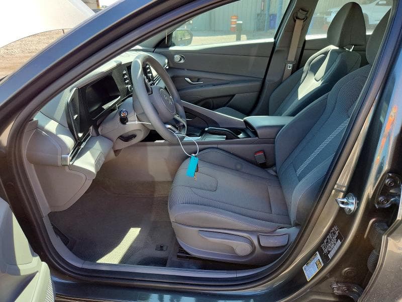 2024 HYUNDAI ELANTRA SE 7