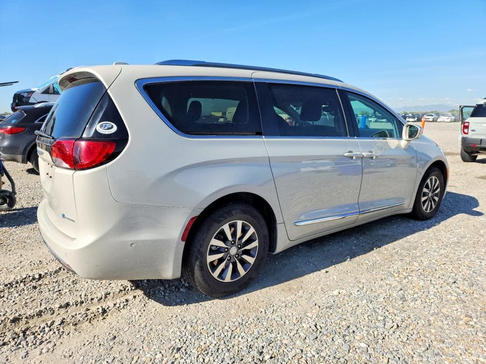 2020 CHRYSLER PACIFICA HYBRID LIMITED 3