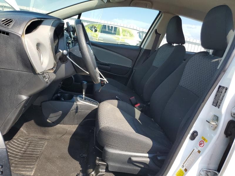 2017 TOYOTA YARIS 5-DOOR LE 7