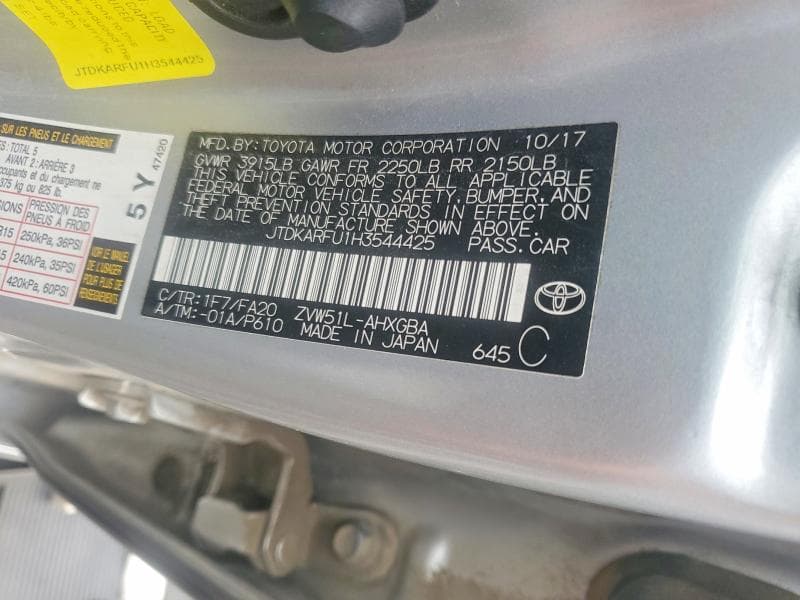 2017 TOYOTA PRIUS THREE 12