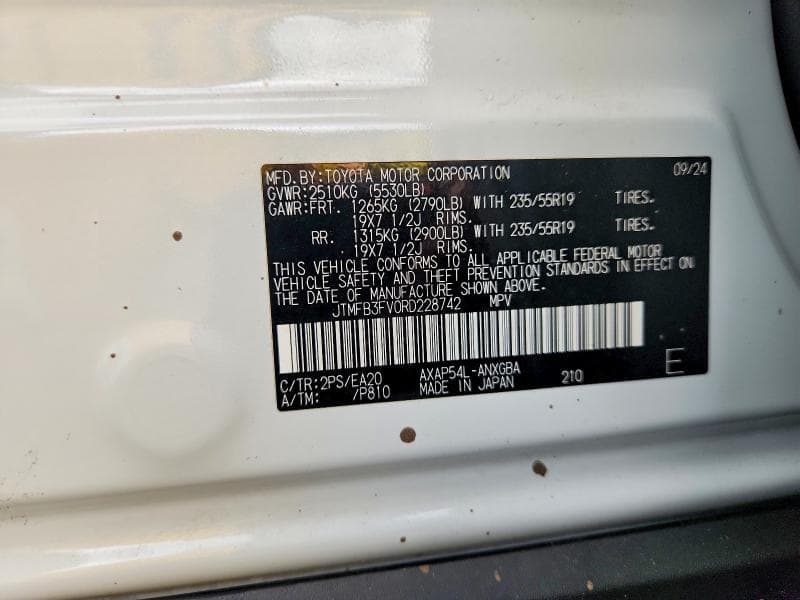 2024 TOYOTA RAV4 PRIME XSE 13