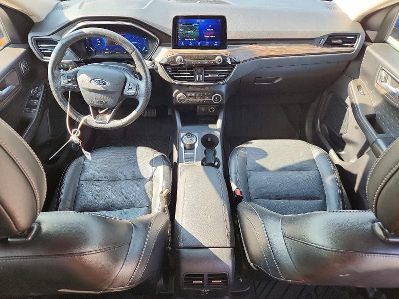 2020 FORD ESCAPE TITANIUM 8