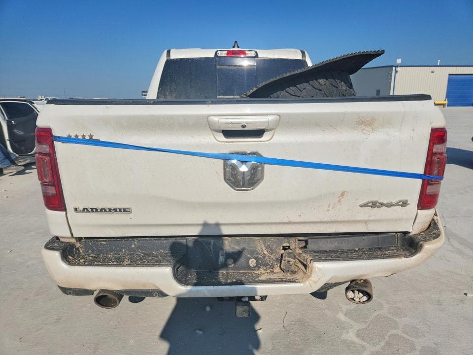 2019 RAM 1500 LARAMIE 6