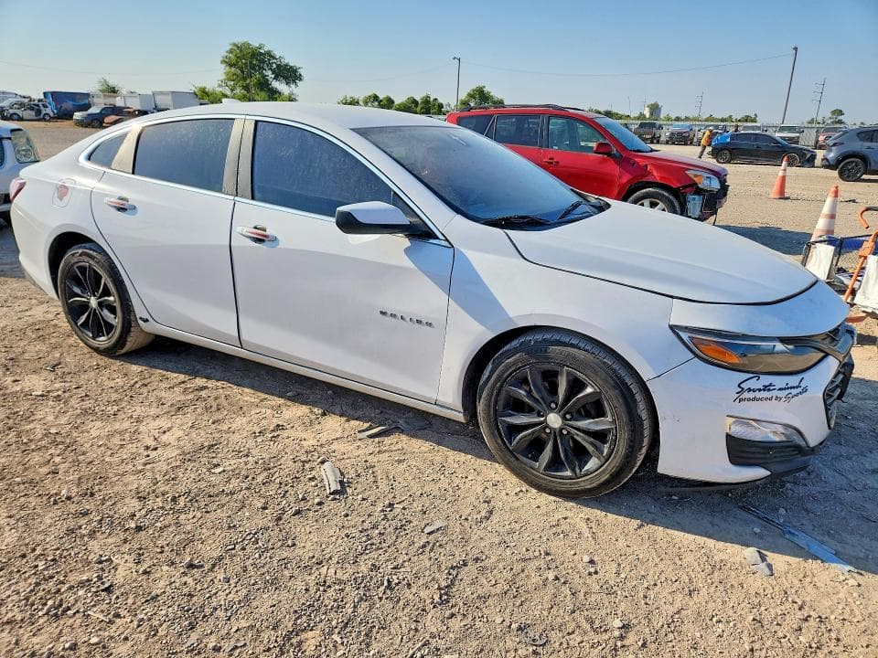2019 CHEVROLET MALIBU LT 4