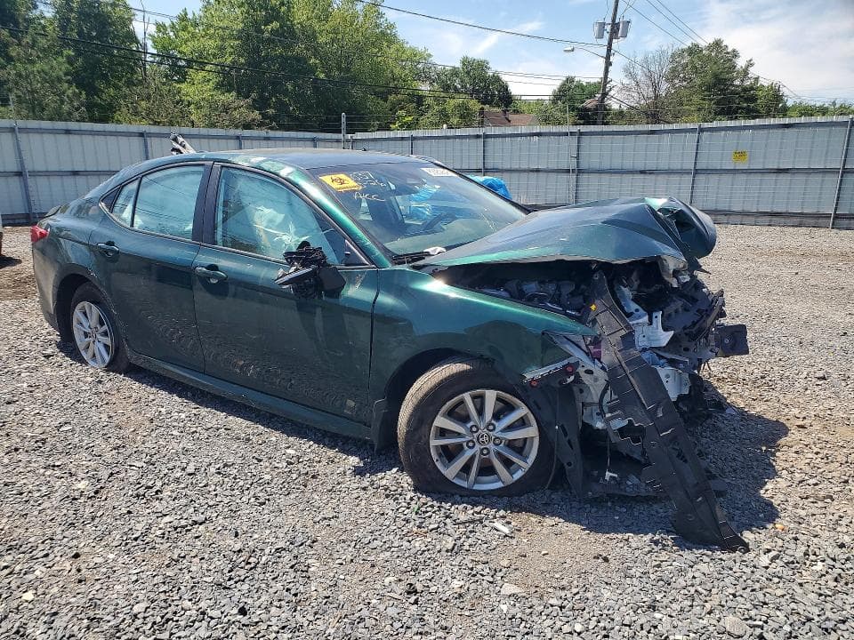 2025 TOYOTA CAMRY LE 4