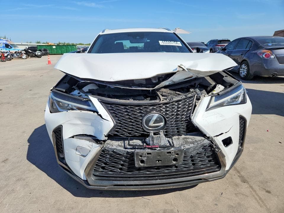 2019 LEXUS UX 200 5