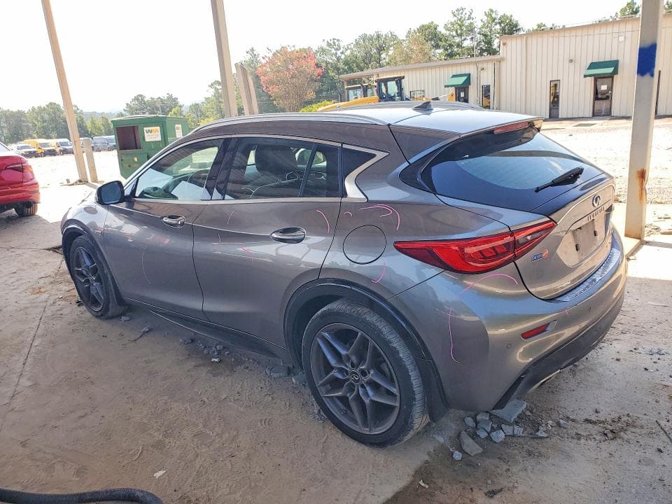 2017 INFINITI QX30 PREMIUM 2