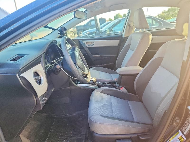 2018 TOYOTA COROLLA LE 7